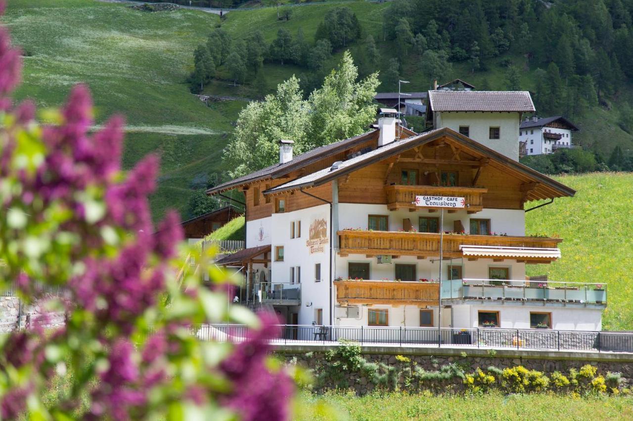 Gasthof Trausberg Corvara in Passiria Exterior foto